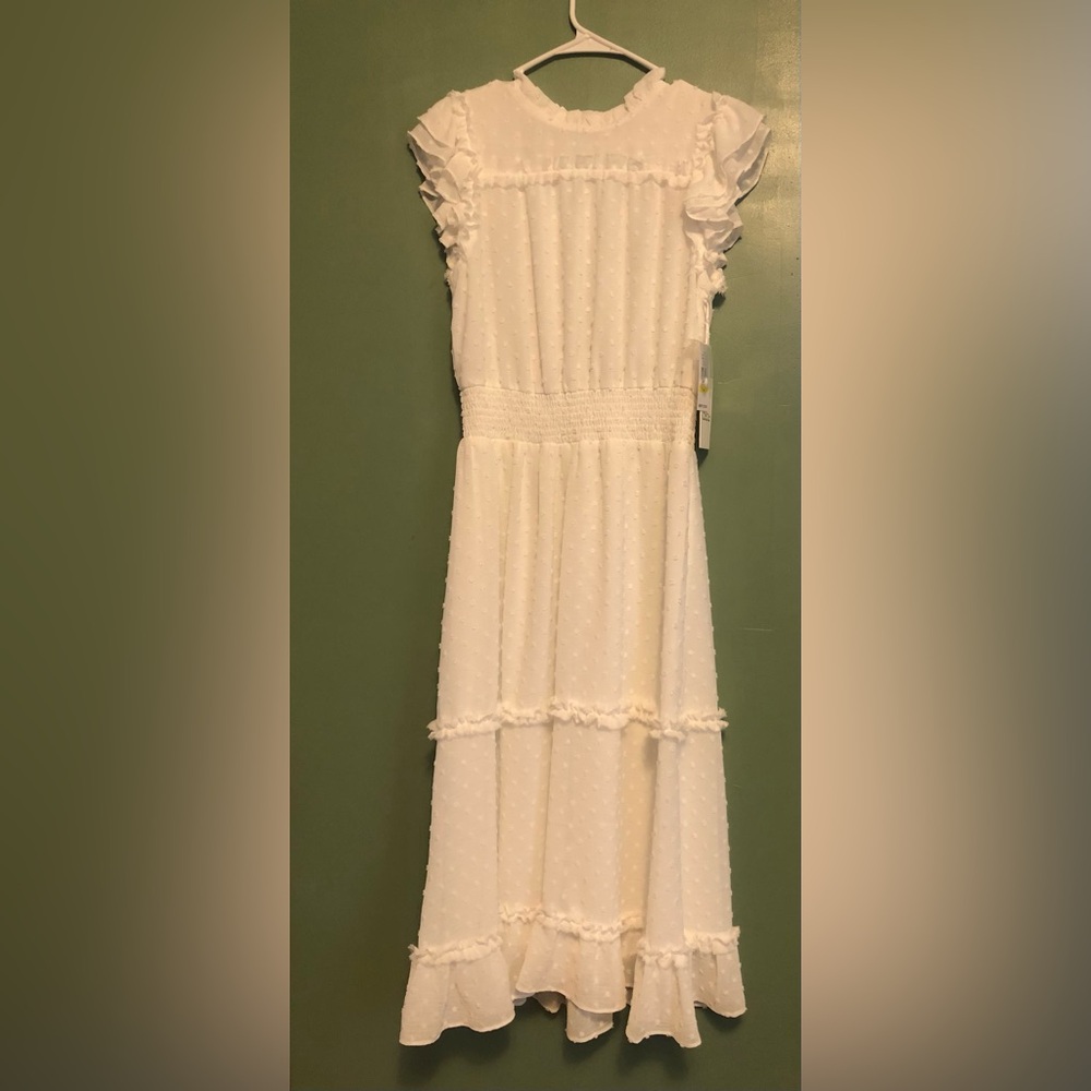 CeCe White Swiss Dot Ruffle-Trim women’s Dress size M